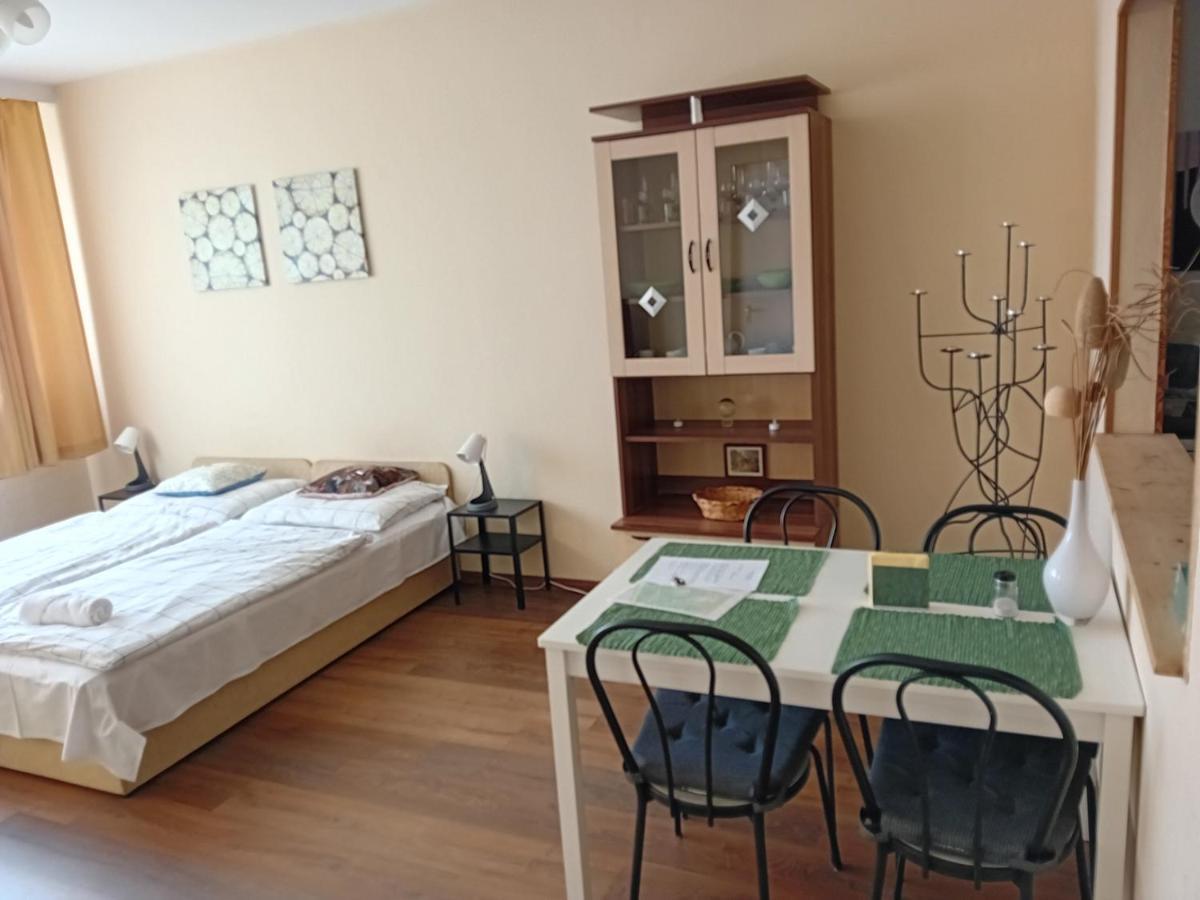 Green Belt Apartmann Budapest Ngoại thất bức ảnh